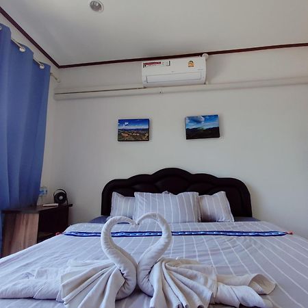 เกสต์เฮาส์ชูบีมา Guesthouse Chubeema Coffee & Tea Ban Mai Ngae Phòng bức ảnh